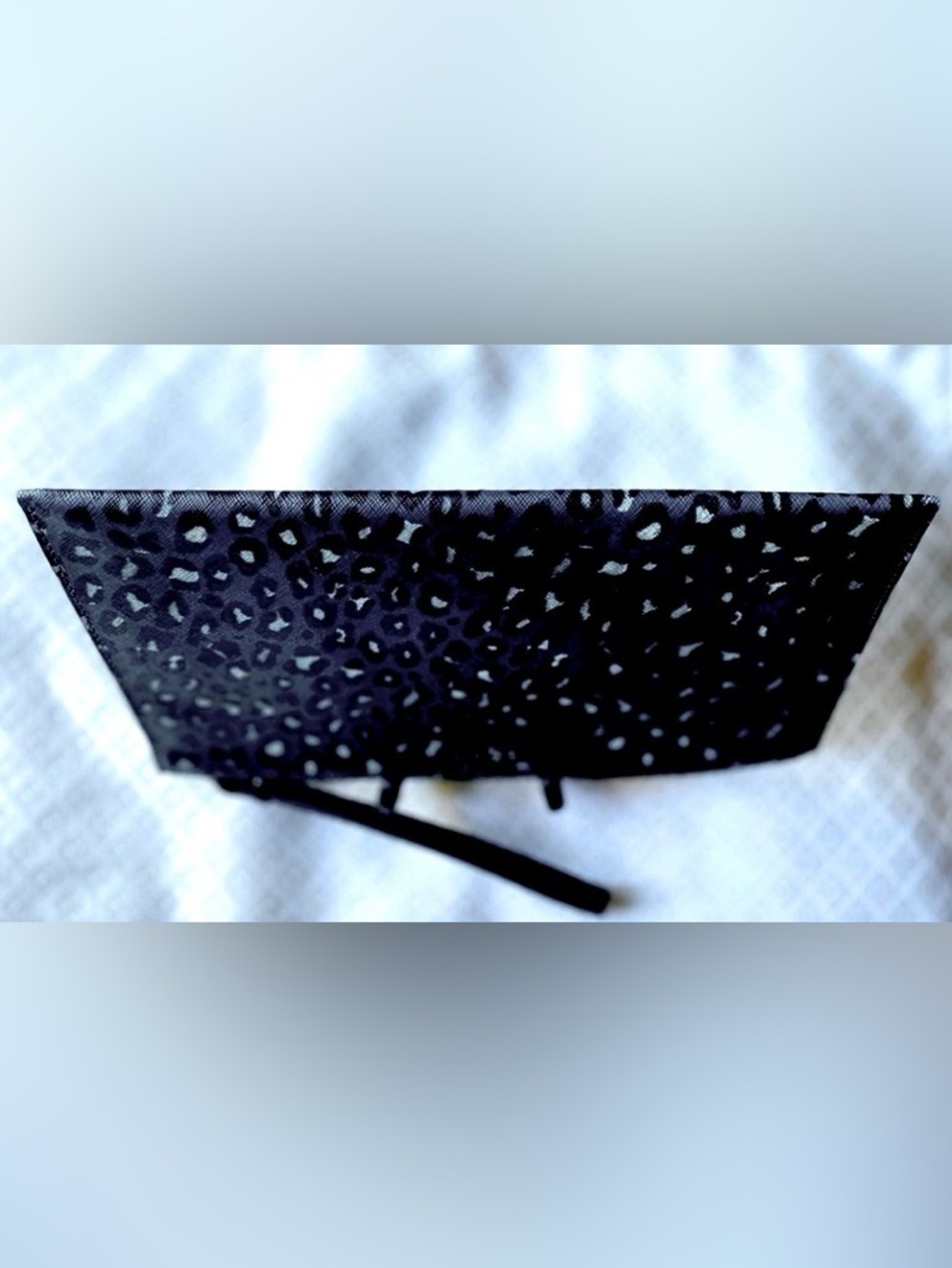 “DKNY” Black and Gray Animal Print Wristlet. NWOT - Picture 8 of 8